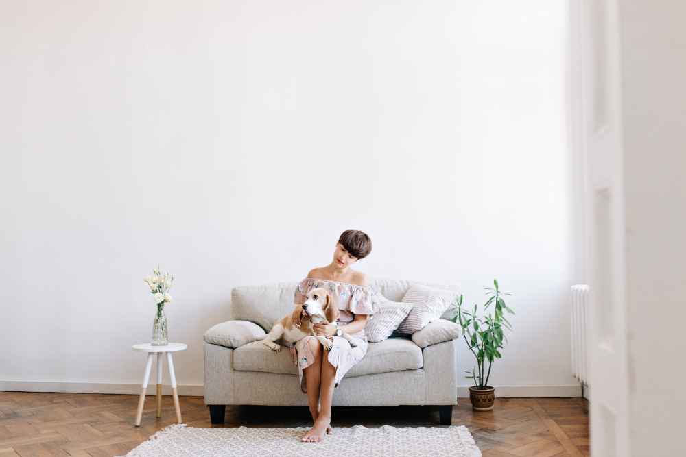 A Minimalist Space to Promote Calm.